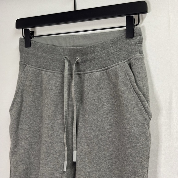 Lululemon Warm Down Jogger II 28" Heather Core Medium Gray Size 4 - Picture 4 of 7